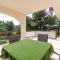 Apartments Davor