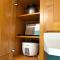 Royal Kuhio 1704 - Spacious Studio with Stunning Mountain Views in the Heart of Waikiki!