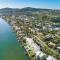 Commodore 5 Modern Waterfront Commodore 5 Modern Waterfront