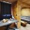 Charmant appartement rénové, cosy, pour 4 pers., exposé sud, skis aux pieds, proche commerces - FR-1-545-43