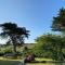 Tranquil family retreat, large plot, splendid view - Hope-Cove