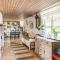 Holiday Home Västra Näs by Interhome