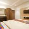 FabHotel Karpagam - 900m from Nehru Stadium