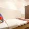 FabHotel Karpagam - 900m from Nehru Stadium