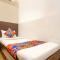 FabHotel Karpagam - 900m from Nehru Stadium