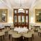 Wynns Hotel