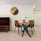 Modern 1 Bedroom Apartment in the center of Bedford