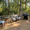 Donna’s Charm: 3 BR/king-suite/pools/golf