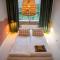 Arctic Circle Retreat: Stylish 2-Room Apartment