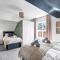 Redditch 4 Bed 3 Bath From 21 PP Per Night 5 Star