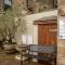 Swallow View, A Spacious Base with stunning views