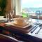 VALE VIEW APARTMENT, Prestatyn, North Wales - a stylish, dog-friendly holiday let just a 5 min walk to beach & town!