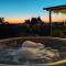 Amazing STUDIO CASA FERMEGLIA with private jacuzzie and perfect panoramic view