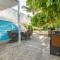 Pet-Friendly 2BR - No Pet Fees - Walk to Beach