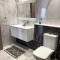 Super appartement avec 5 piscines en résidence