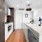 Belle Escapes - Beach Retreat Townhouse Glenelg