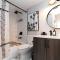 Stylish 1 Bedroom Suite with Lake Access