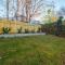 5min-Grant park with Fenced Yard, Parking and Pet Friendly