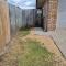 BLK Stays Guest House Deluxe Units Caboolture South