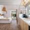 Elefteria Apts & Suites