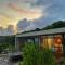 Designer Villa with solar power at epic eco-beach - Umdloti