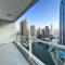 Stylish Space with Balcony Facing The Marina! - Dubai