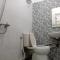 RedDoorz at Jalan Sudirman Purwokerto - 普禾加多