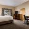 Days Inn & Suites by Wyndham Brooks - Brooks