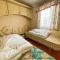 Great 6 Berth Caravan, Perfect For A Beach Holiday In Hunstanton Ref 13007L