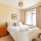 Host & Stay - Cransley