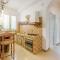 Apartment Gaia Giallo by Interhome