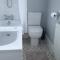 Cheerful 2 bed home with mountain views - Blaenau-Ffestiniog