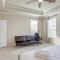 4 Mi to Six Flags Spring Vacation Home