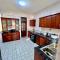 Family Friendly Spacious 3BR Near Beach With Pool & Gym - 达累斯萨拉姆