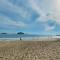 Beautiful Apt. w/ Pool and Direct Beach Access