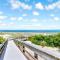 2060 Beach Wood