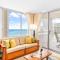 Cozy 1BR with Great Ocean Views - 3 Mins to Waikiki Beach!