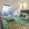 Wee Toad Hole Heart of Kendal - Cottage sleeps 4-6 - Dogs Welcome