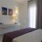 Apartamentos Proa - Emar Hotels Only Adults - Es Pujols