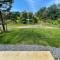Quiet LakeHouse Appartement on Memory Beach road