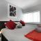 Luxurious 3-BR Contractor Stay, Holidays, Races, long stays, FREE Unlimited Wi-Fi, Parking