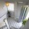 Luxurious 3-BR Contractor Stay, Holidays, Races, long stays, FREE Unlimited Wi-Fi, Parking