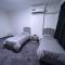 Dinar apartments - twin bed - 阿布扎比