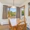 Highridge J3 Family-Friendly 2BR with Whirlpool Tub, Fireplace, and Sports Center