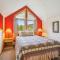 Highridge J3 Family-Friendly 2BR with Whirlpool Tub, Fireplace, and Sports Center
