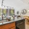Highridge D5 Quaint 1BR Condo with Pool, Hot tub & Game Room