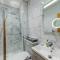 Pass the Keys 5A One Bedroom Modern Town Centre Apartment