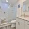 100 steps to beautiful Indian Rocks Beach, oceanside, 2 bedroom updated condo