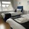 Dinizia, 2 bedrooms, sleeps 5