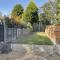 Dinizia, 2 bedrooms, sleeps 5